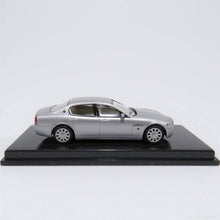 Carica l'immagine nel visualizzatore di Gallery, maserati-modellino-4-porte