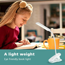 Carica l'immagine nel visualizzatore di Gallery, lampada-caricatore-usb